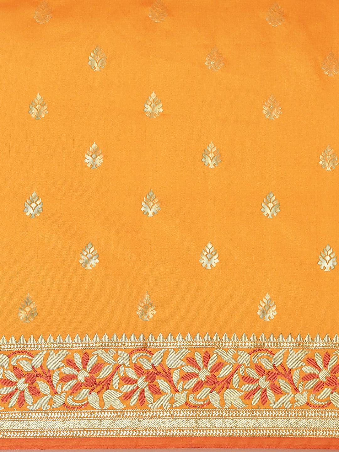 Orange Floral Ethnic Motifs Banarasi Silk Saree with Contrast Pallu