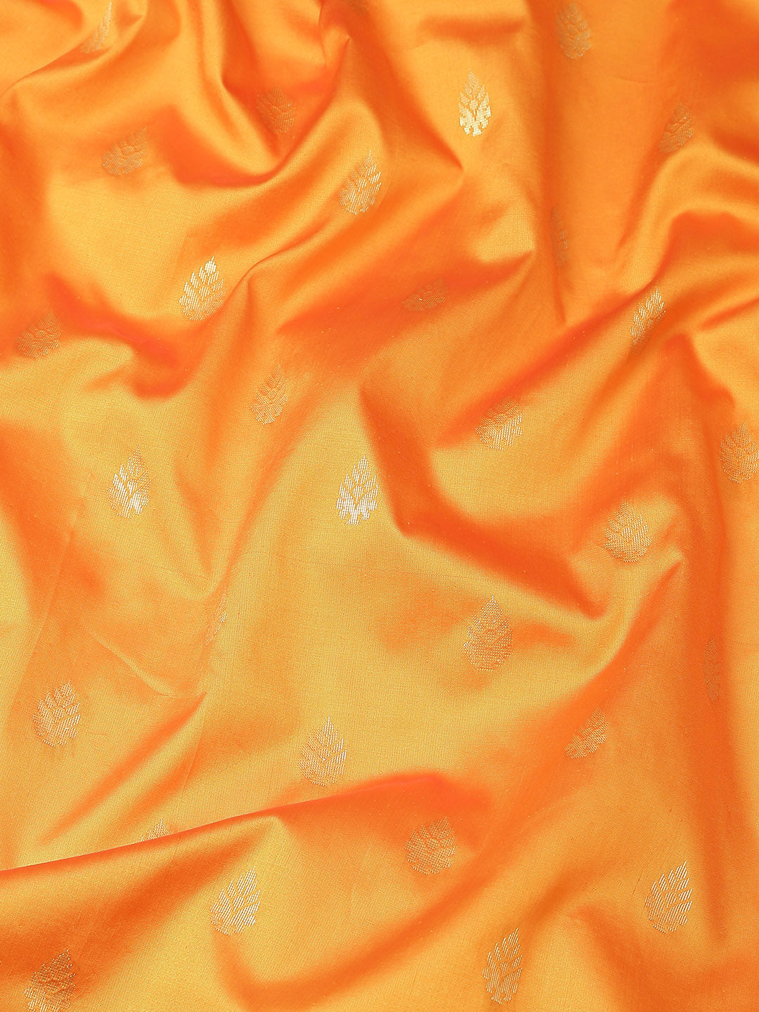 Orange Floral Ethnic Motifs Banarasi Silk Saree with Contrast Pallu