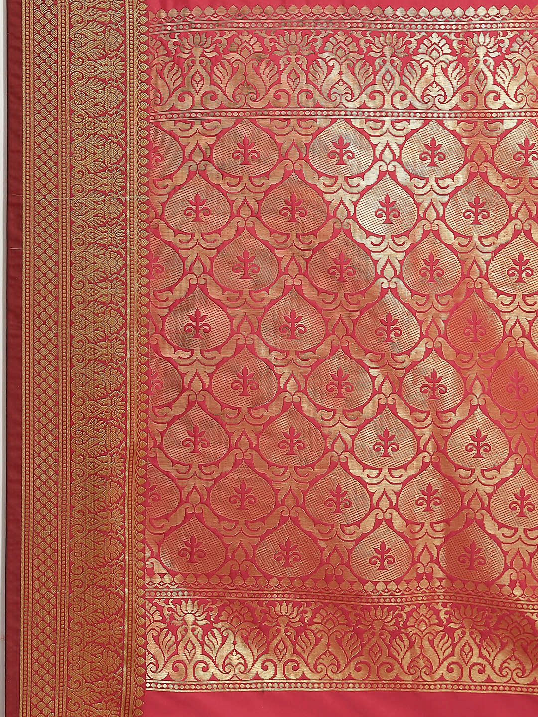 Zari Woven Mysore Silk Bridal Handloom Saree with Floral motifs