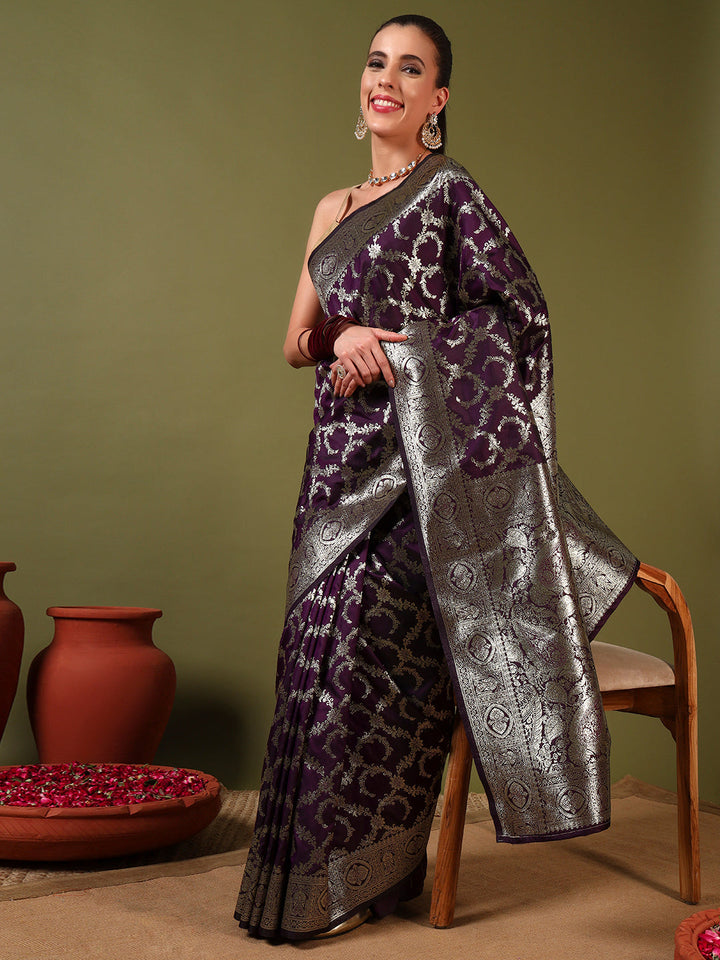Banarasi Intricate Floral Motifs Zari Hand Woven Traditional Handloom Satin Silk Saree