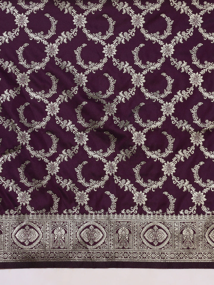 Banarasi Intricate Floral Motifs Zari Hand Woven Traditional Handloom Satin Silk Saree