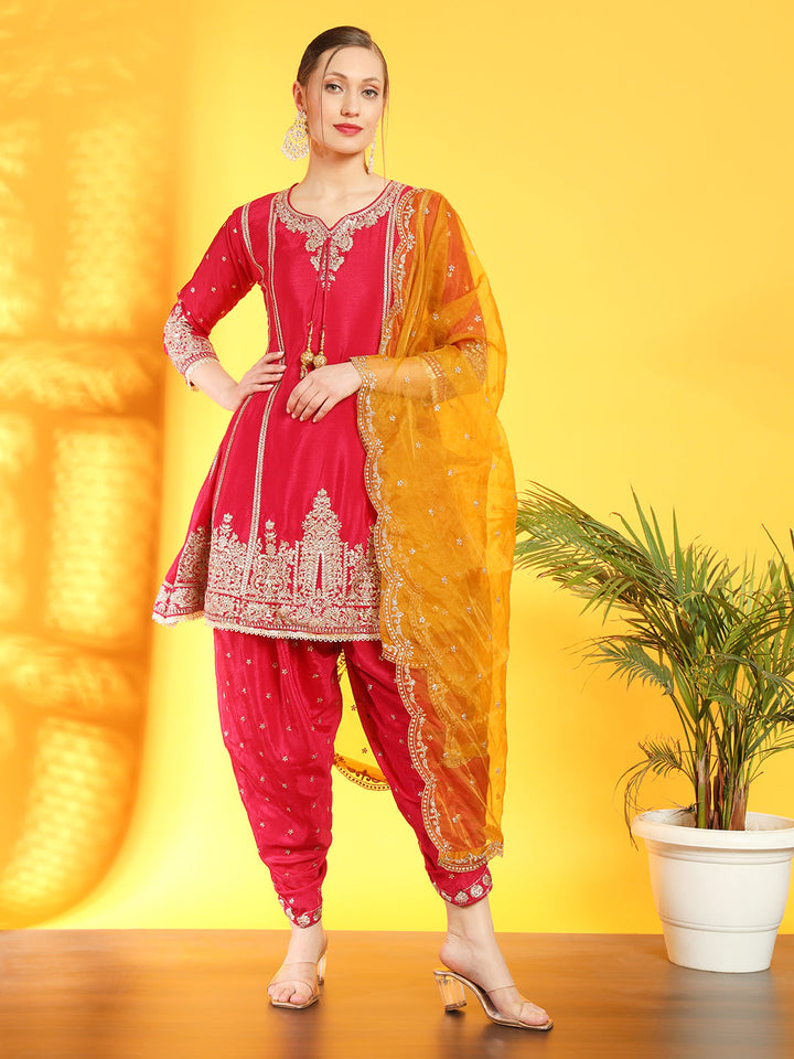Intricate Zari Gotta Patti Embroidered Kurta Dhoti Set & Scalloped Organza Dupatta