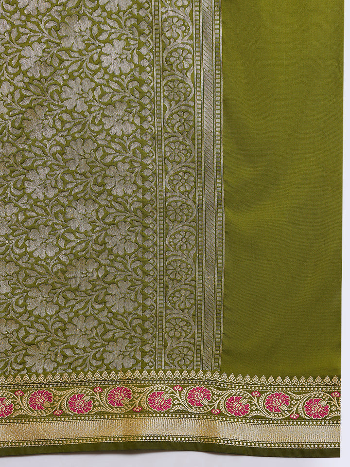 Banarasi Zari Woven Traditional Handloom Silk Saree with Intricate Floral Motifs