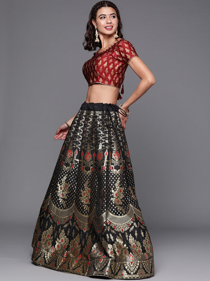 Semi Stitched Banarasi Brocade Silk Lehenga Choli with Zari & Resham Weaving,Tassels