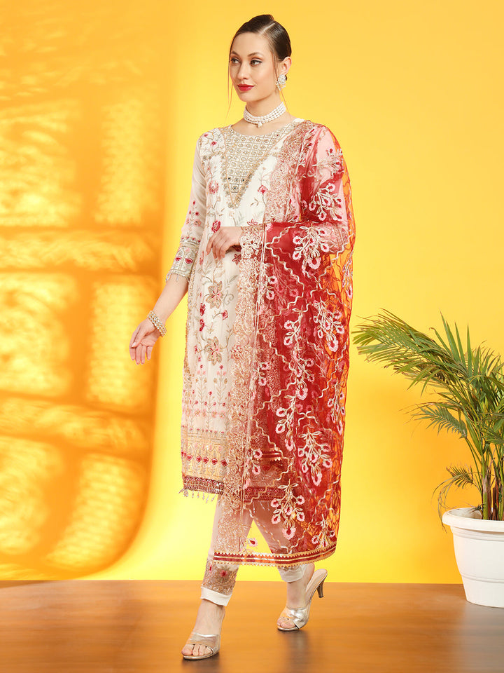 Pakistani Inspired Floral Embroidery Georgette Kurta Set With Contrast Scalloped Dupatta