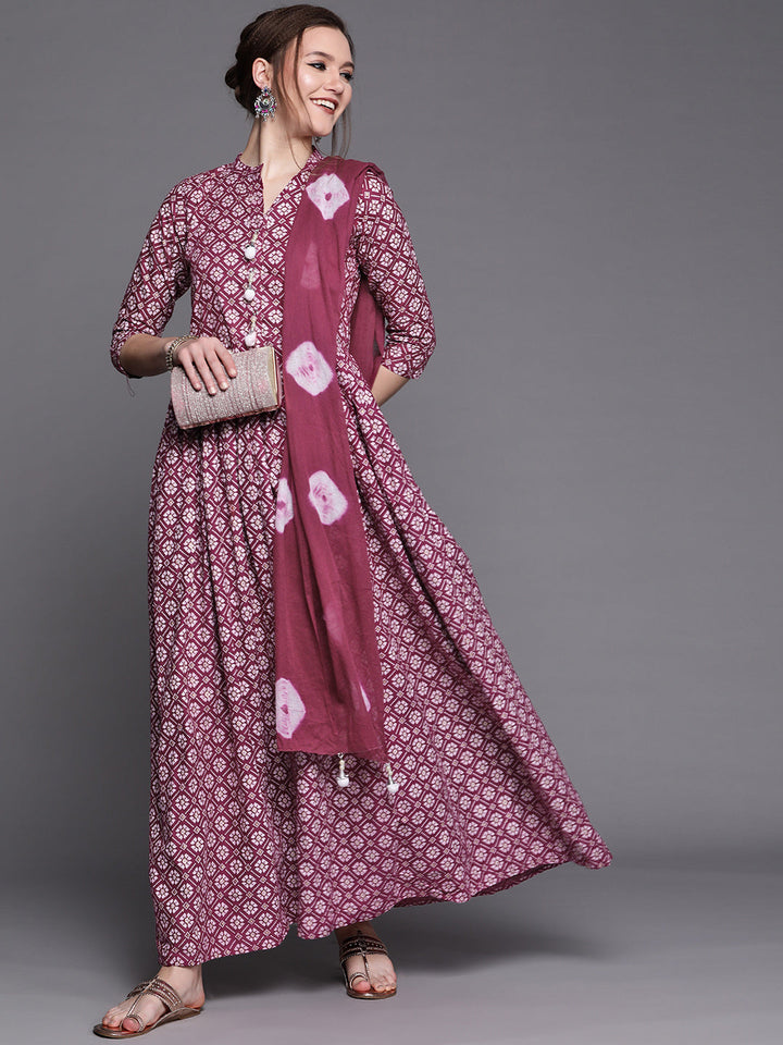 Burgundy ikat Printed Anarkali Kurta & Bandhani Dupatta