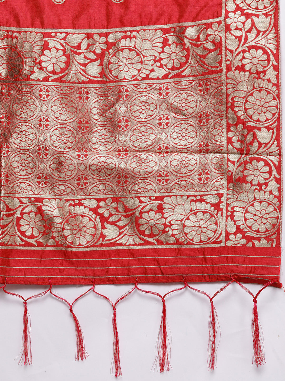 Semi Stitched Banarasi Brocade Silk Lehenga Choli with Zari & Resham Weaving,Tassels