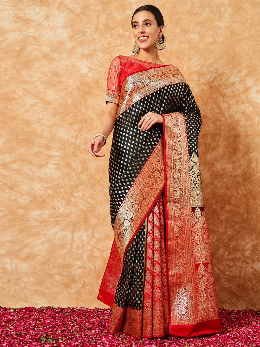 Black Red Pallu Patli Ethnic Handloom Banarasi Silk Wedding Saree