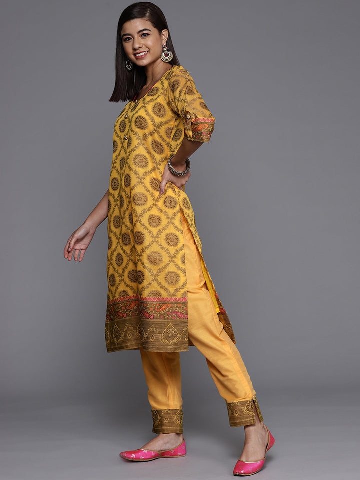 Made to Measure Yellow Banarasi Kurta Pant Set With Handloom Dupatta, Embellish Buttons    Color: Yellow