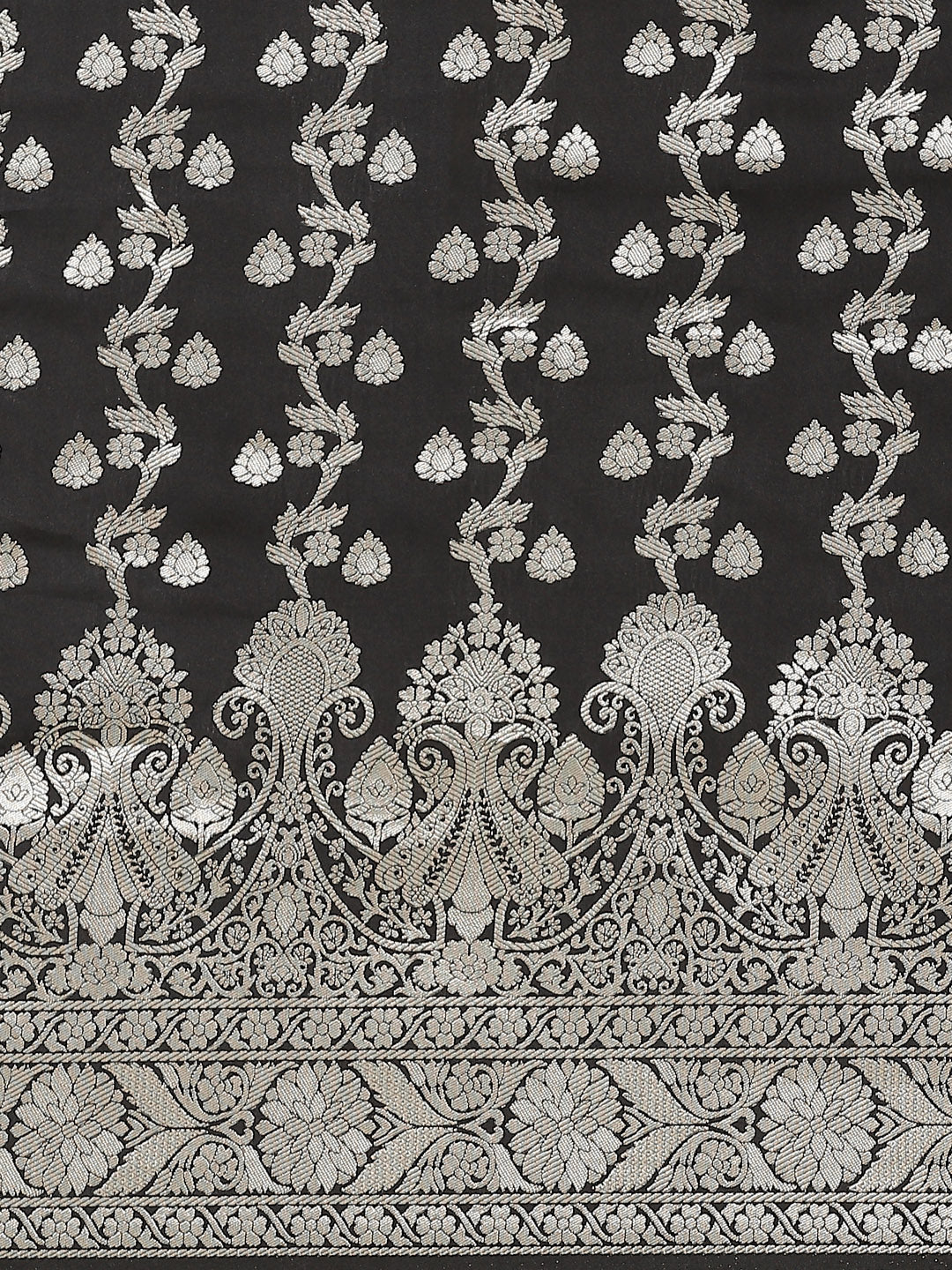Black Banarasi Handloom Saree with Paisley Weaving & Metalic Silver Zari Border