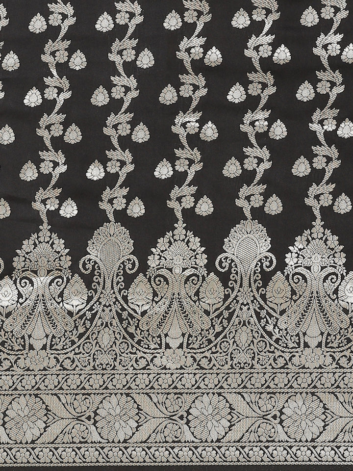 Black Banarasi Handloom Saree with Paisley Weaving & Metalic Silver Zari Border