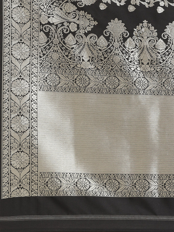 Black Banarasi Handloom Saree with Paisley Weaving & Metalic Silver Zari Border
