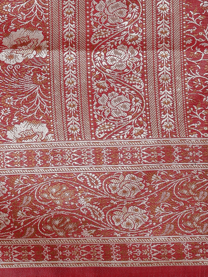Tradtional Intricately Woven Banarasi Silk Saree