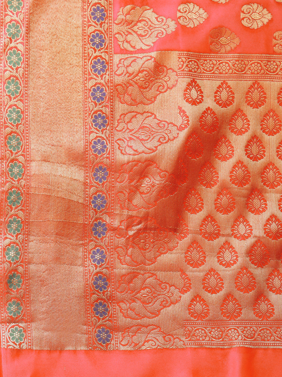 Chanderi Silk Banarasi Saree with Handloom Floral motifs