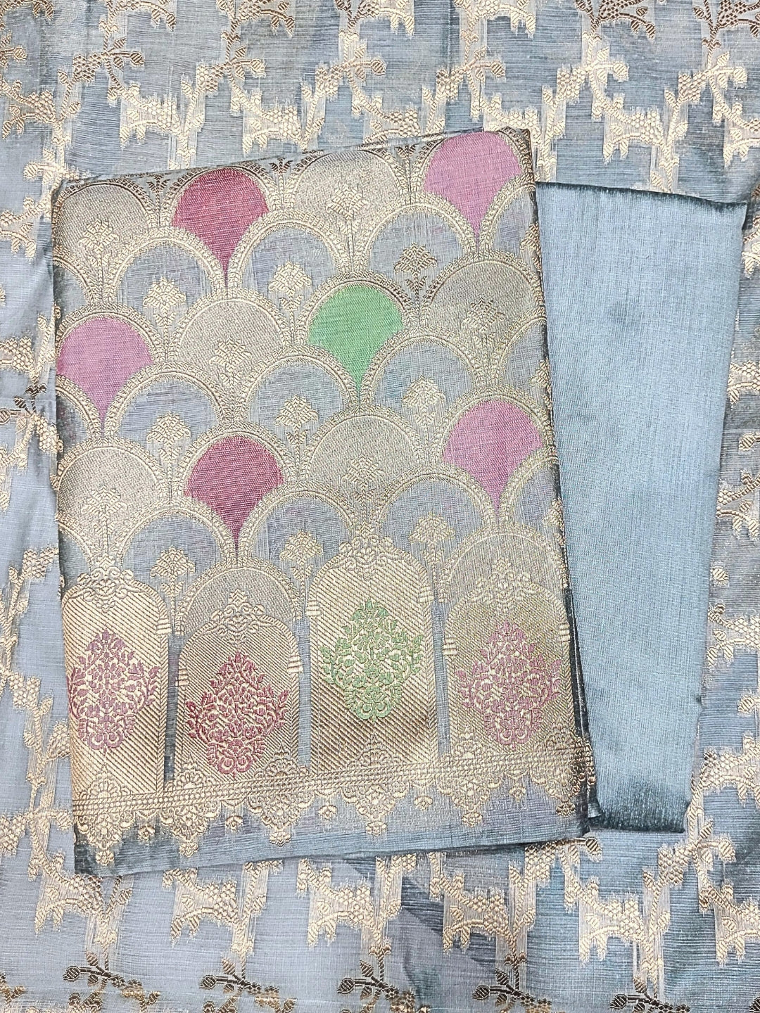 Chhabra 555 Meeanakari Weaving Banarasi Dress Material with Scalloped pattern & Jhallar Dupatta