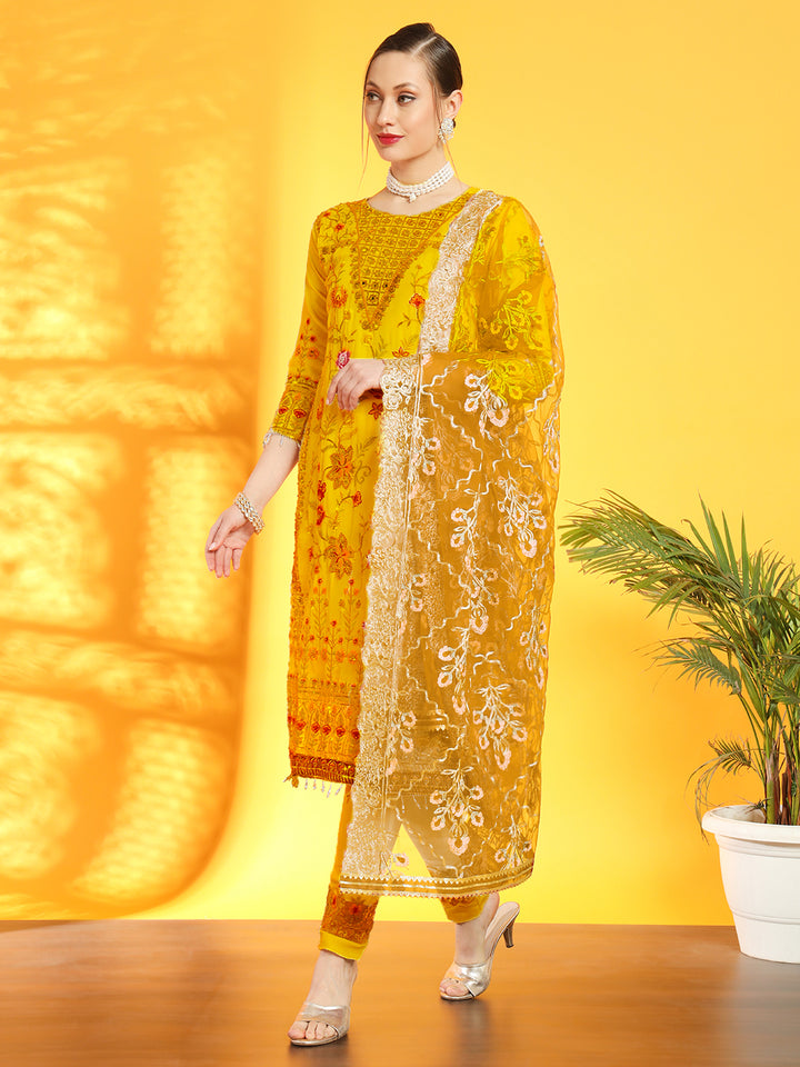 Floral Sequinned Georgette Kurta Set With Scalloped Resham Kantha Embroidery Dupatta