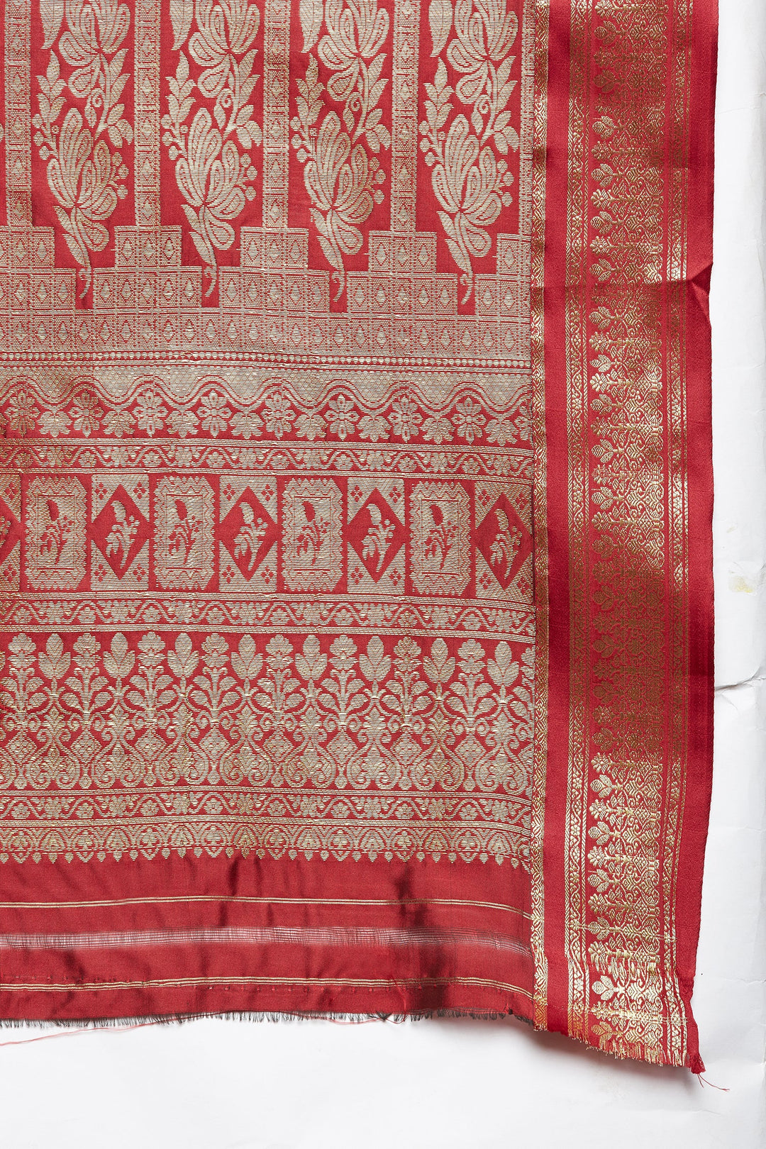 Traditional Narayan Peth Silk Saree with Zari Handloom Weaving
