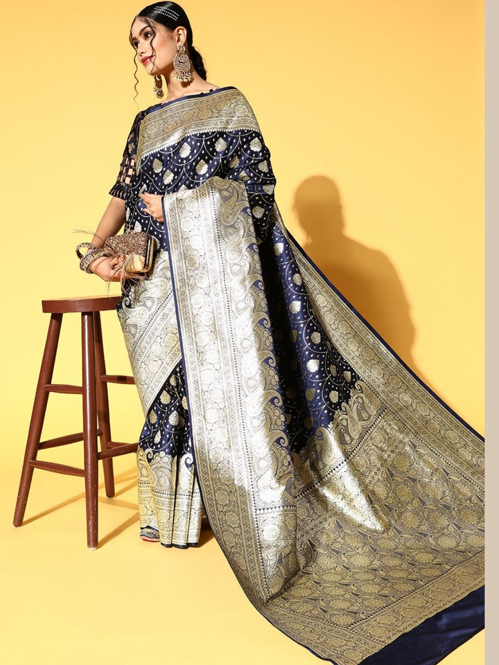 Navy Blue Handloom Kanjeevaram Silk Saree with intricate Zari Motifs