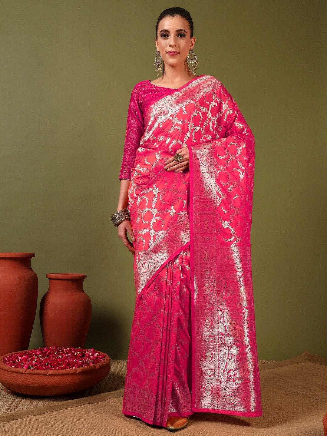 Banarasi Intricate Floral Motifs Zari Hand Woven Traditional Handloom Satin Silk Saree