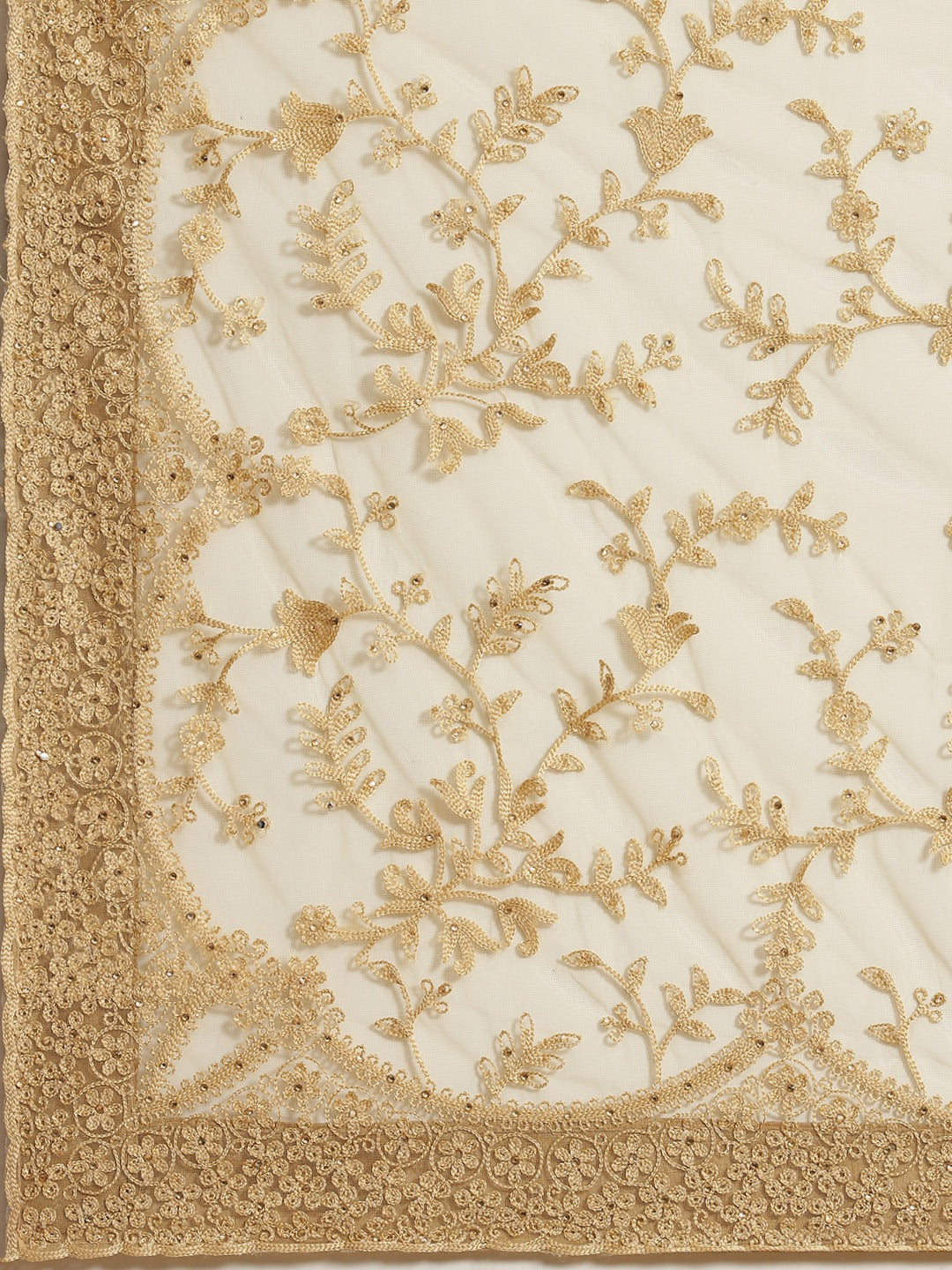 Gold Net Resham Embroidered Saree With Scalloped Cut work Border & Embroidered belt