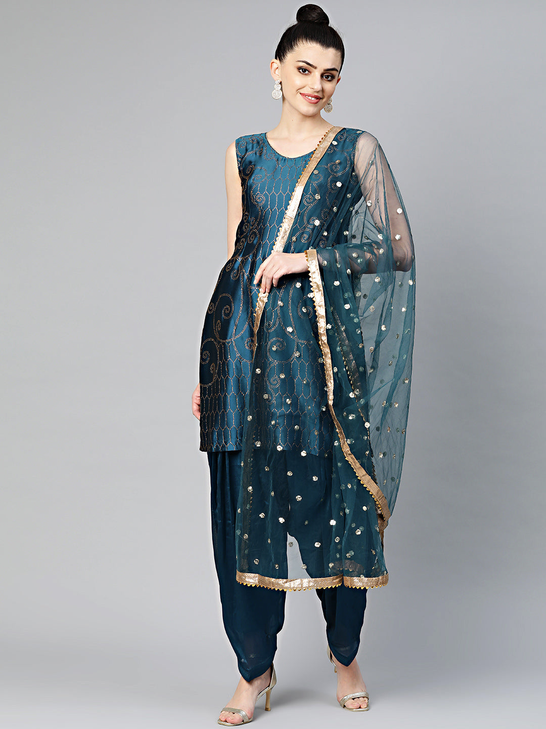 Crystal Embellished Kurta Set With Patiala Salwar