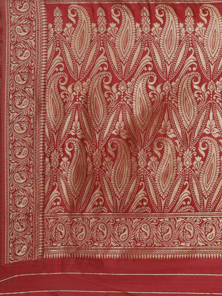 Banarasi Handloom Saree with Gold Zari Oxidised Weaving and Floral Ethnic Pattern