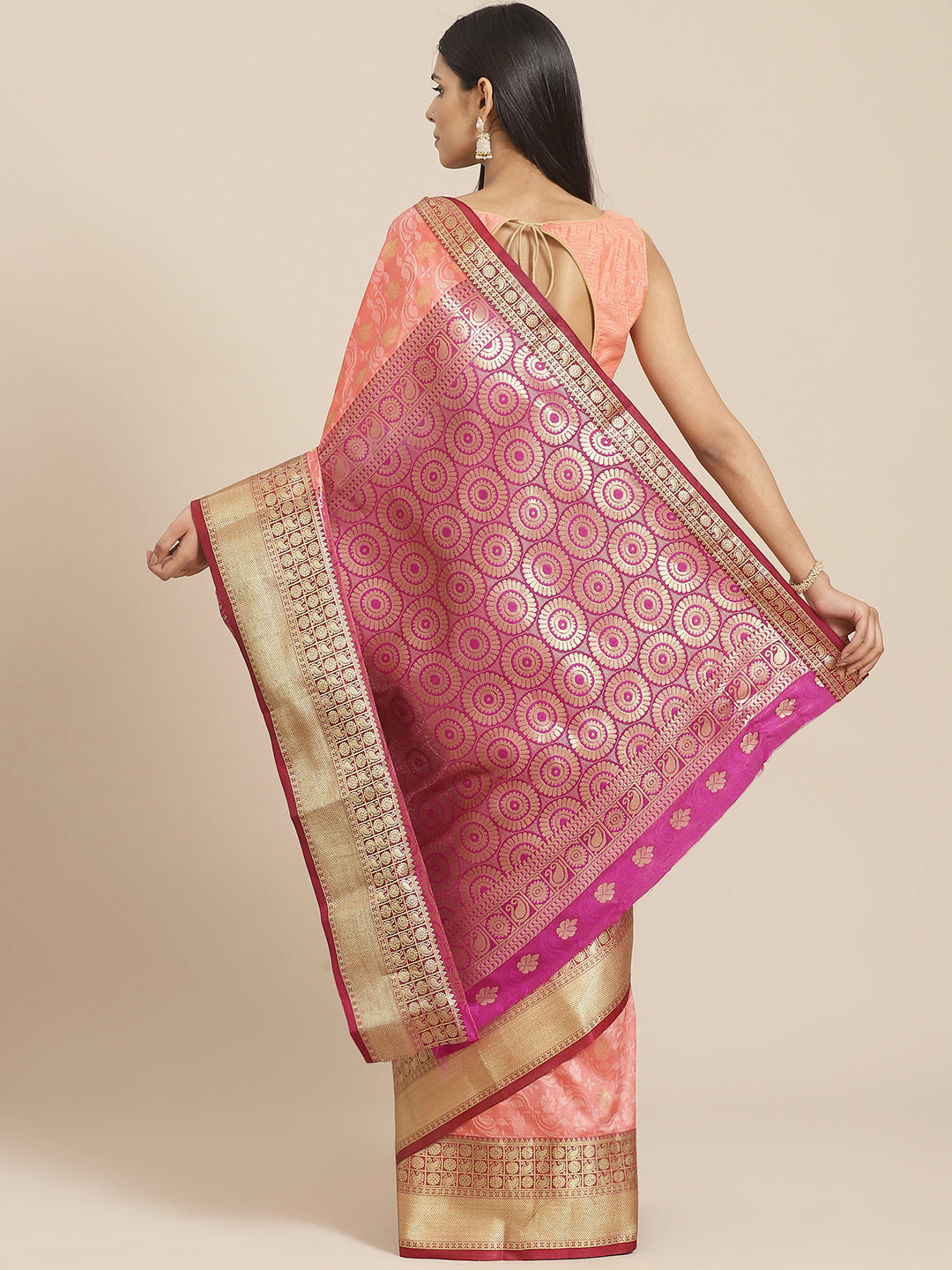 Banarasi Jamdani Embossed Handloom Saree with Paisley Weaving & Contrast Border, Pallu