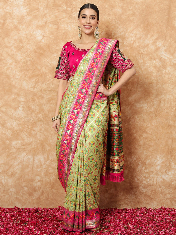 Banarasi Pista Green Silk Saree with Jamdani Geometrical Weaves