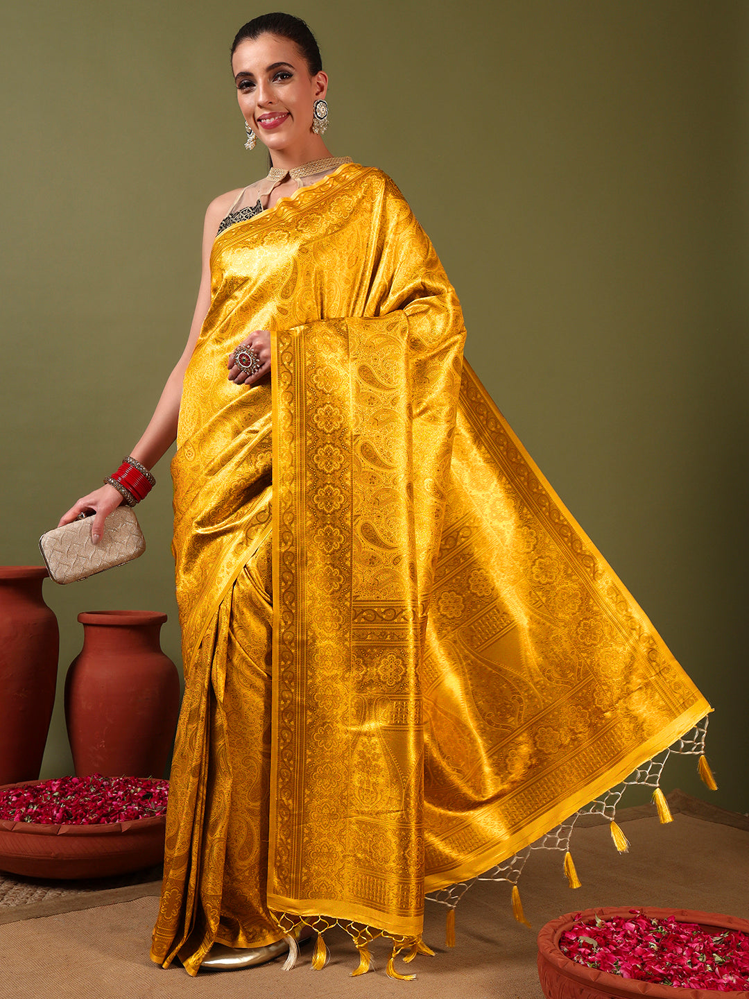 Chhabra 555 Traditional Banarasi Handloom Silk Saree with Ethnic Zari Paisley Weaving & Jhalar Pallu