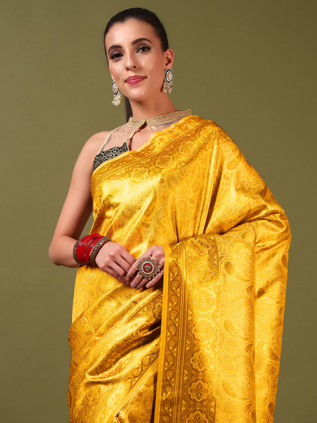 Traditional Banarasi Handloom Silk Saree with Ethnic Zari Paisley Weaving & Jhalar Pallu