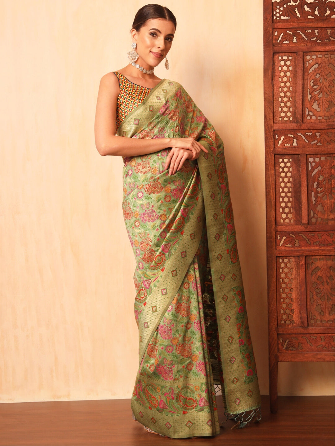 Pista Green Khinkhwab Banarasi Brocade Handwoven Traditional Saree