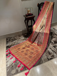 Luxurious Pink and Gold Silk Saree