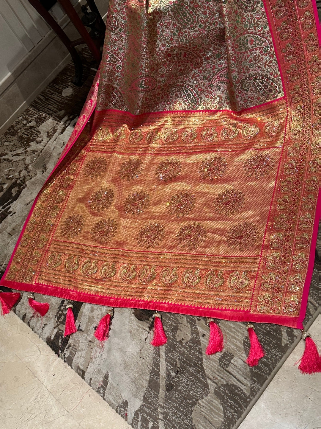 Luxurious Pink and Gold Silk Saree