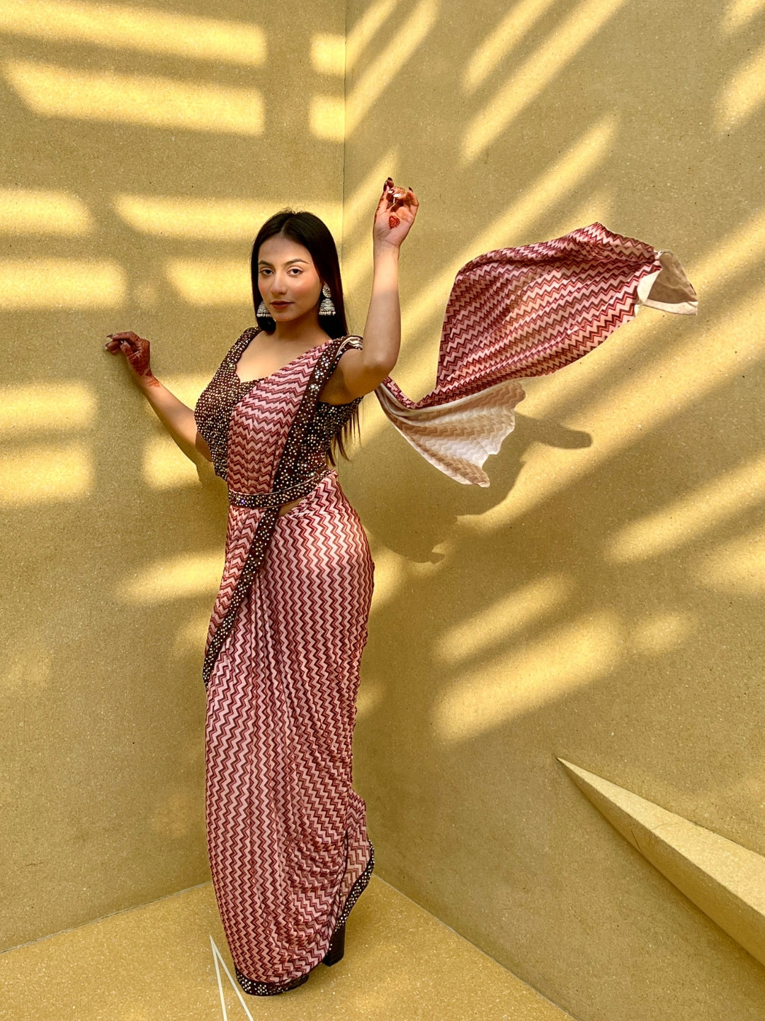 Chevron Print Saree with Mirror Embroidery Blouse and Belt