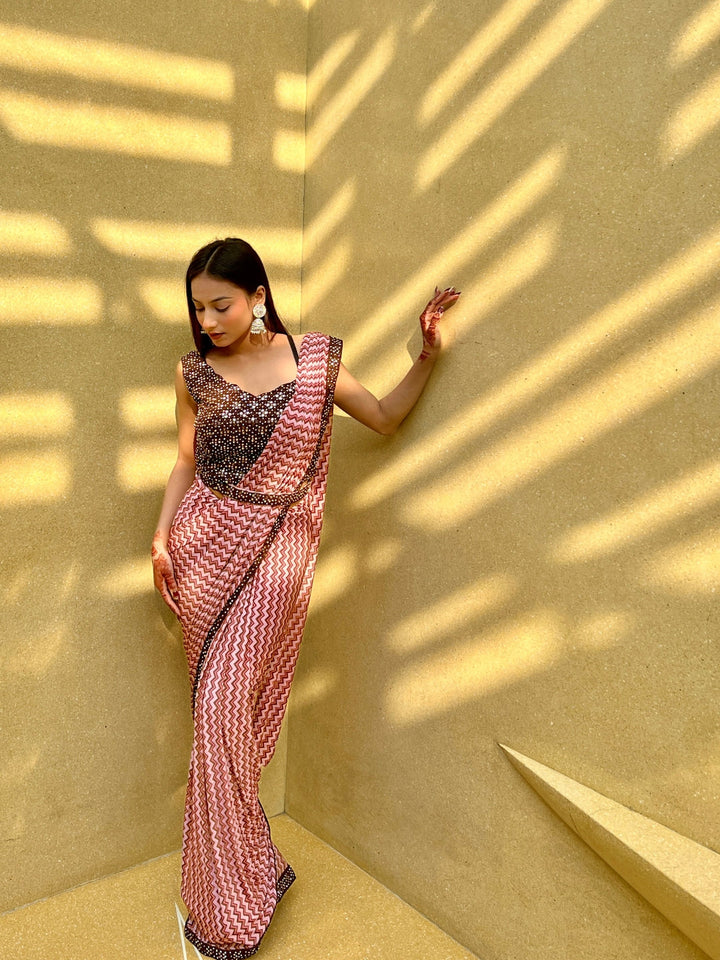 Chevron Print Saree with Mirror Embroidery Blouse and Belt