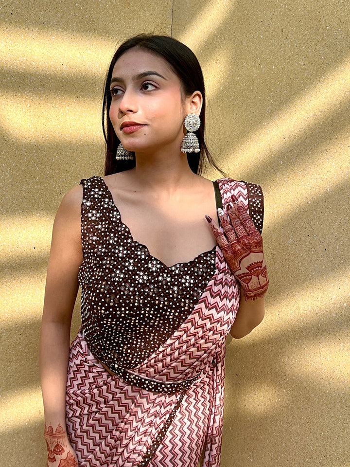 Chevron Print Saree with Mirror Embroidery Blouse and Belt