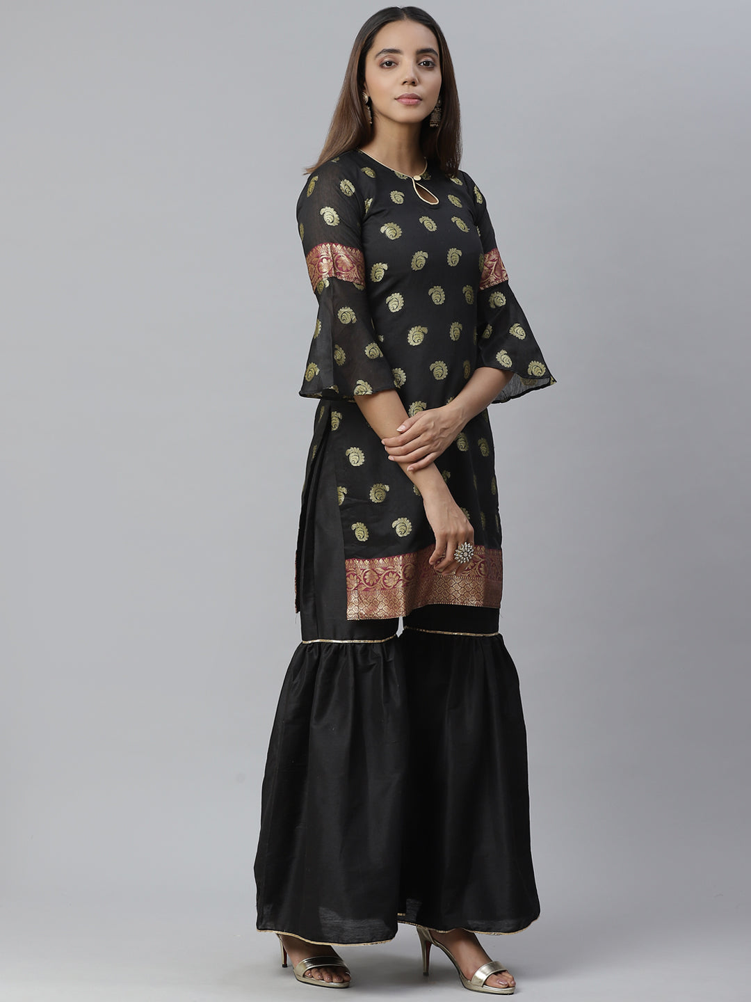 Banarasi Dress Material with Zari meenakari Stylish weaving and Handloom dupatta