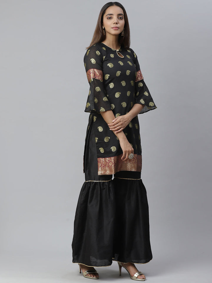 Banarasi Dress Material with Zari meenakari Stylish weaving and Handloom dupatta