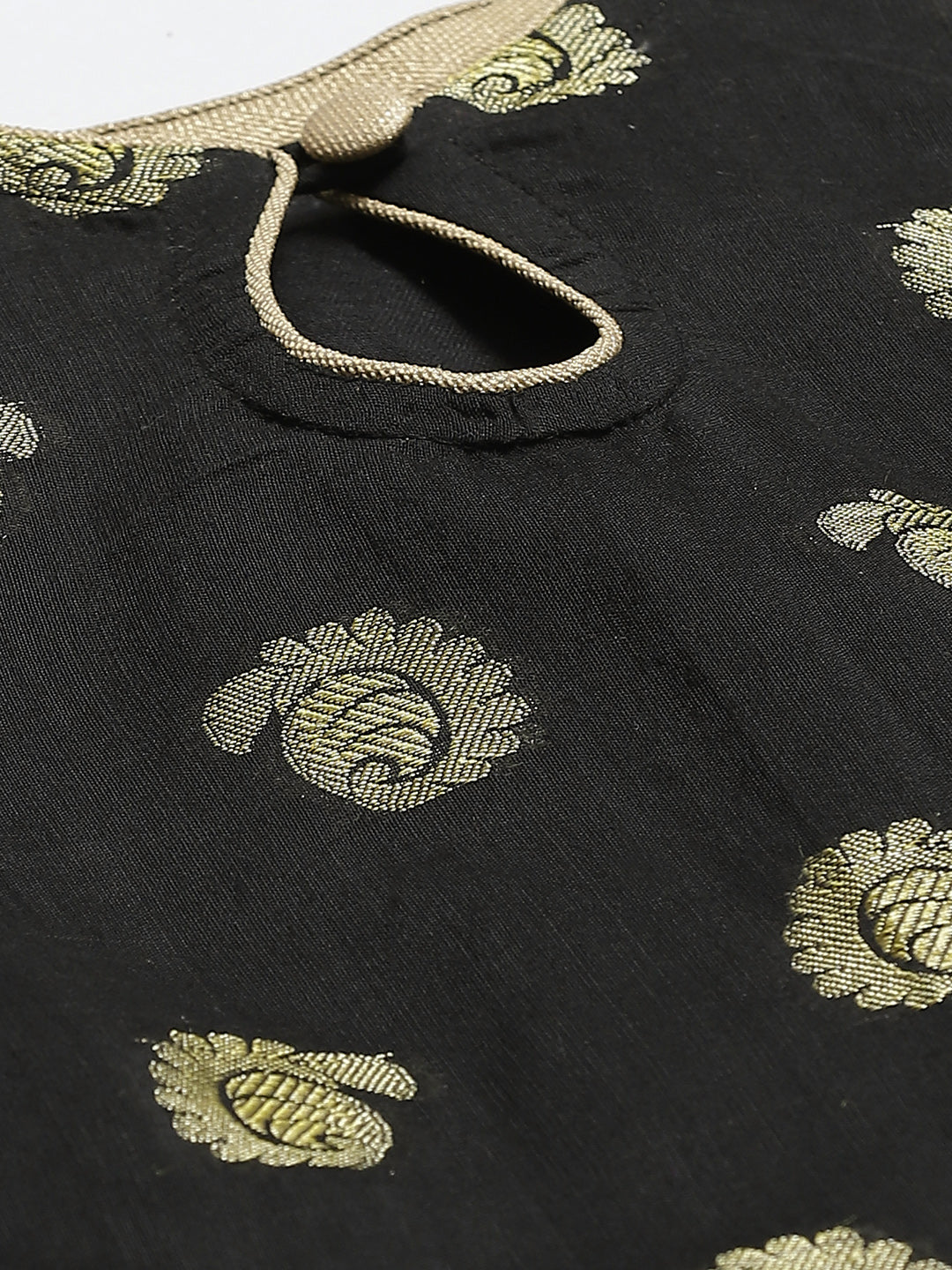 Banarasi Kurta Set with Zari meenakari Stylish weaving and Handloom dupatta