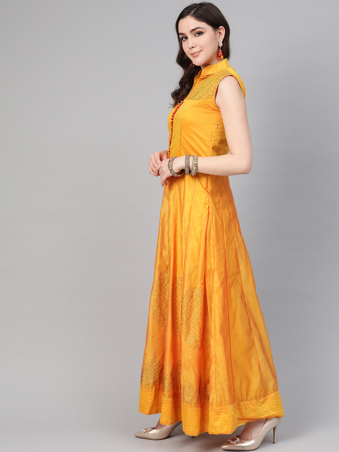 Mughal-style Kurta Set with Bandhej Gota Patti dupatta