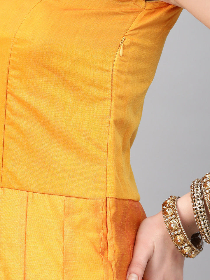 Mughal-style Kurta Set with Bandhej Gota Patti dupatta