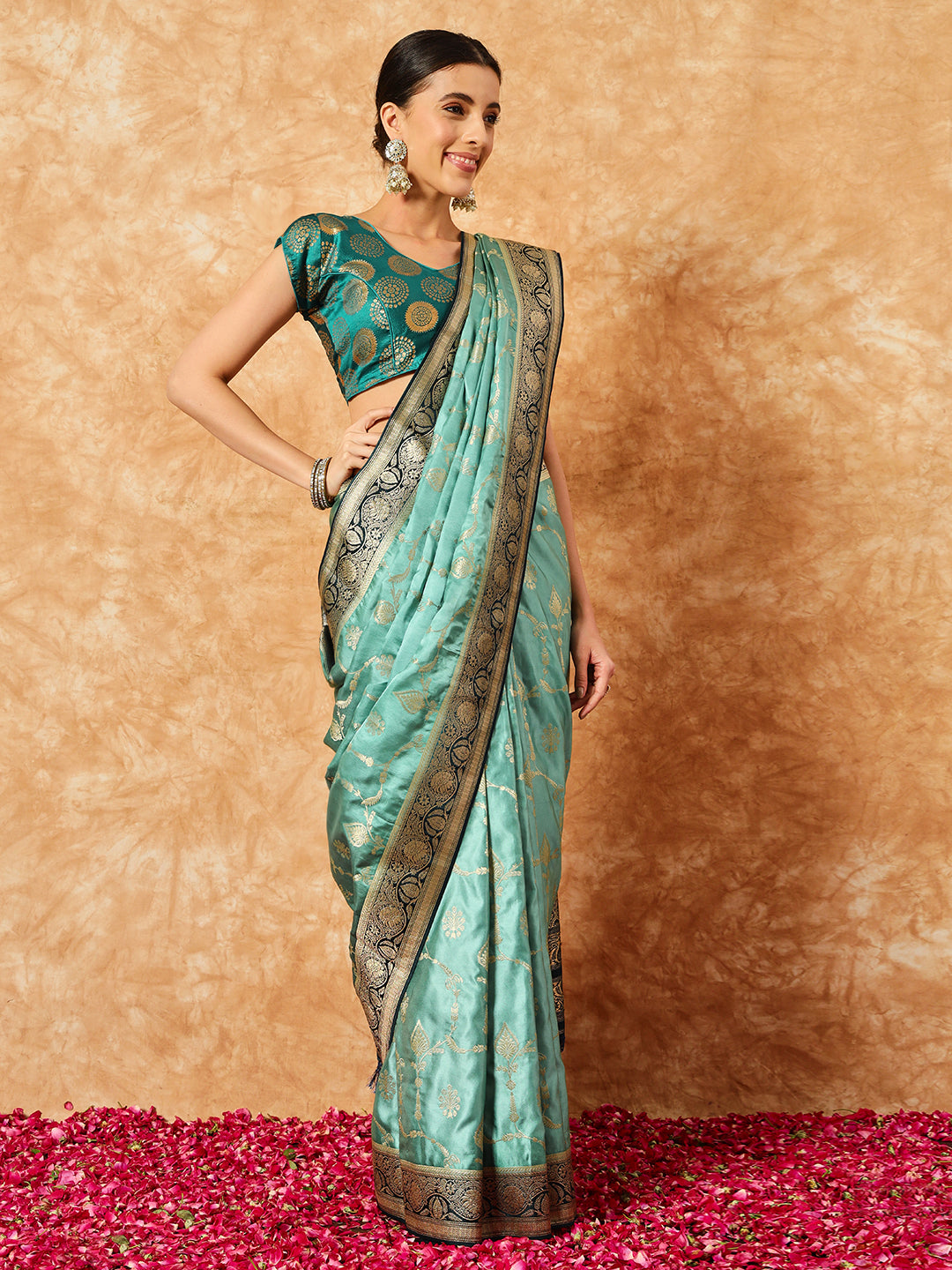 Banarasi Handloom Silk Saree with Contrast Ethnic Weaving Border