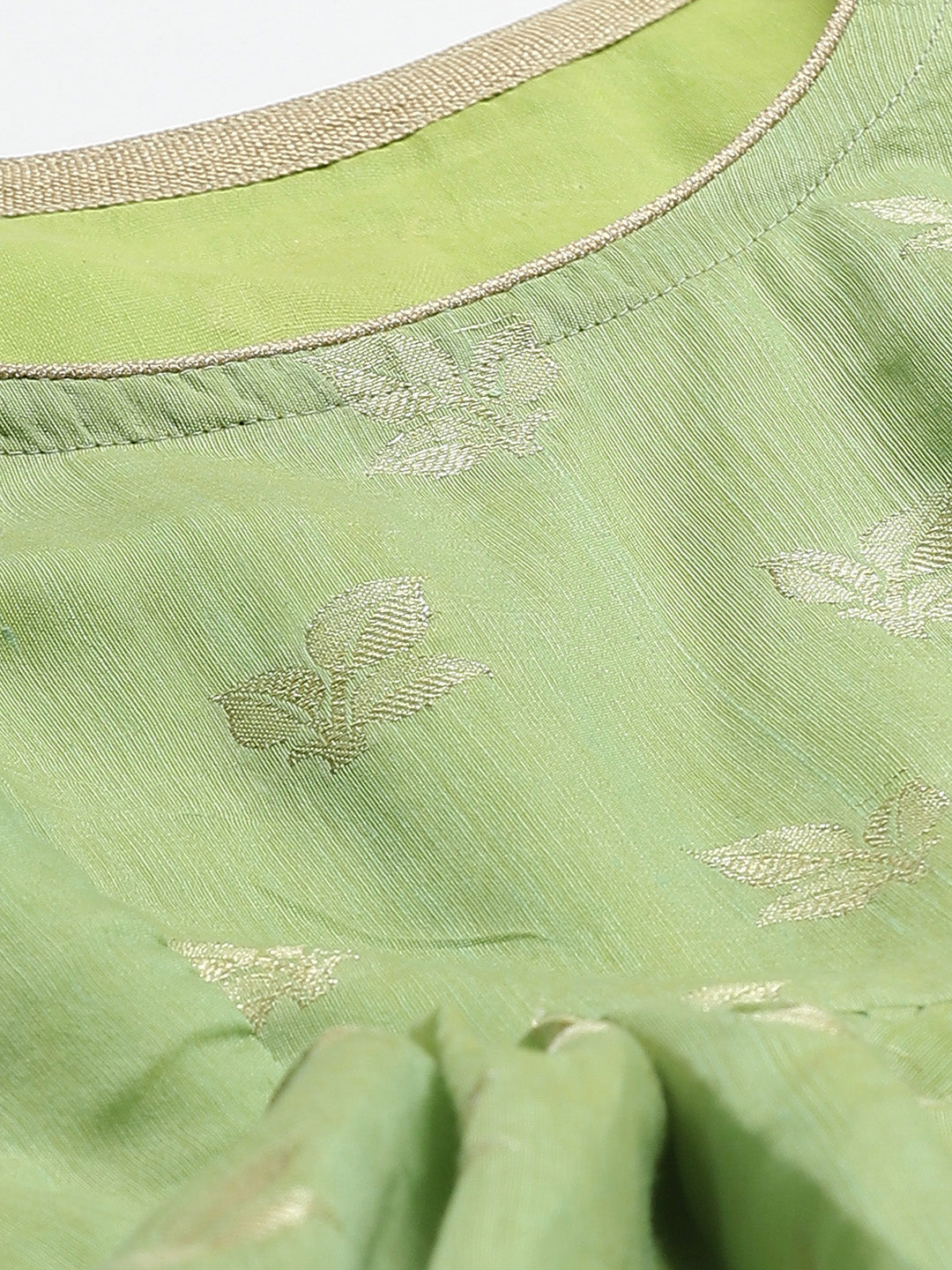 Banarasi Kurta Set with Zari meenakari Floral weaving and Handloom dupatta