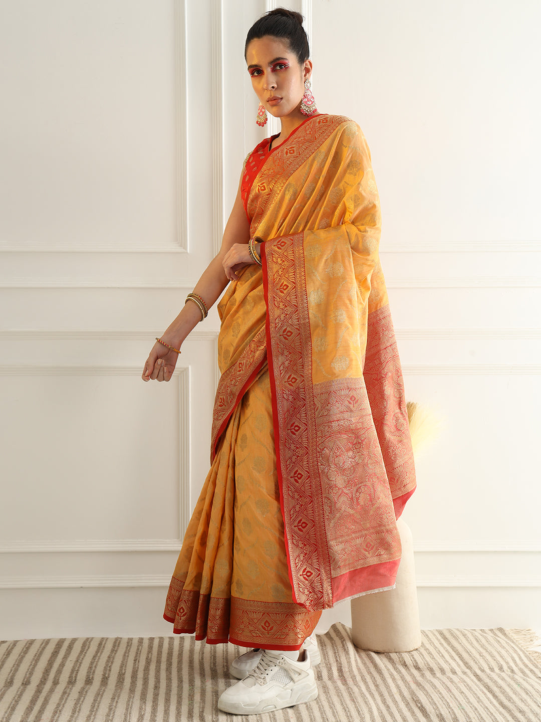 Floral Banarasi Silk Saree with Zari woven pattern Contrast Border
