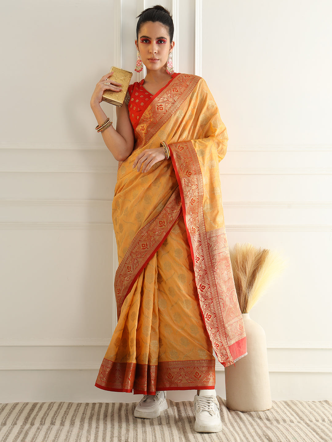 Floral Banarasi Silk Saree with Zari woven pattern Contrast Border