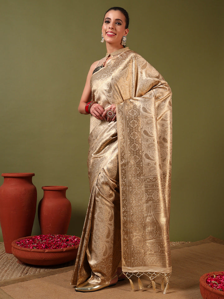 Traditional Banarasi Handloom Silk Saree with Ethnic Zari Paisley Weaving & Jhalar Pallu