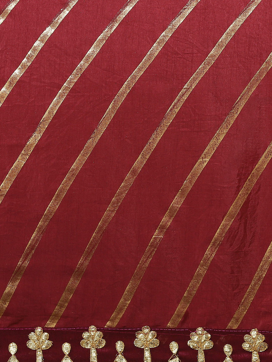Foil print Saree with Gota Patti Embroidery Border & Matching Belt