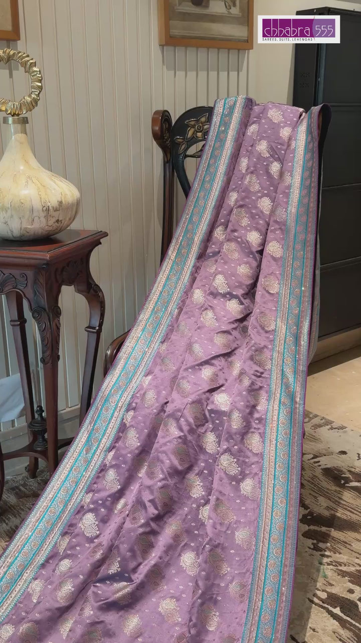 Lavender Saree with Woven Silver Buti All Over & Teal Paisley Jacquard Pallu