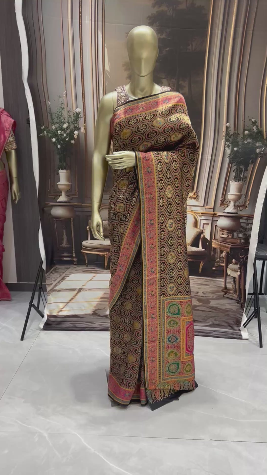 Black Banarasi Silk Saree with Paisley Jaal, Elephant–Peacock Pallu & Contrast Border