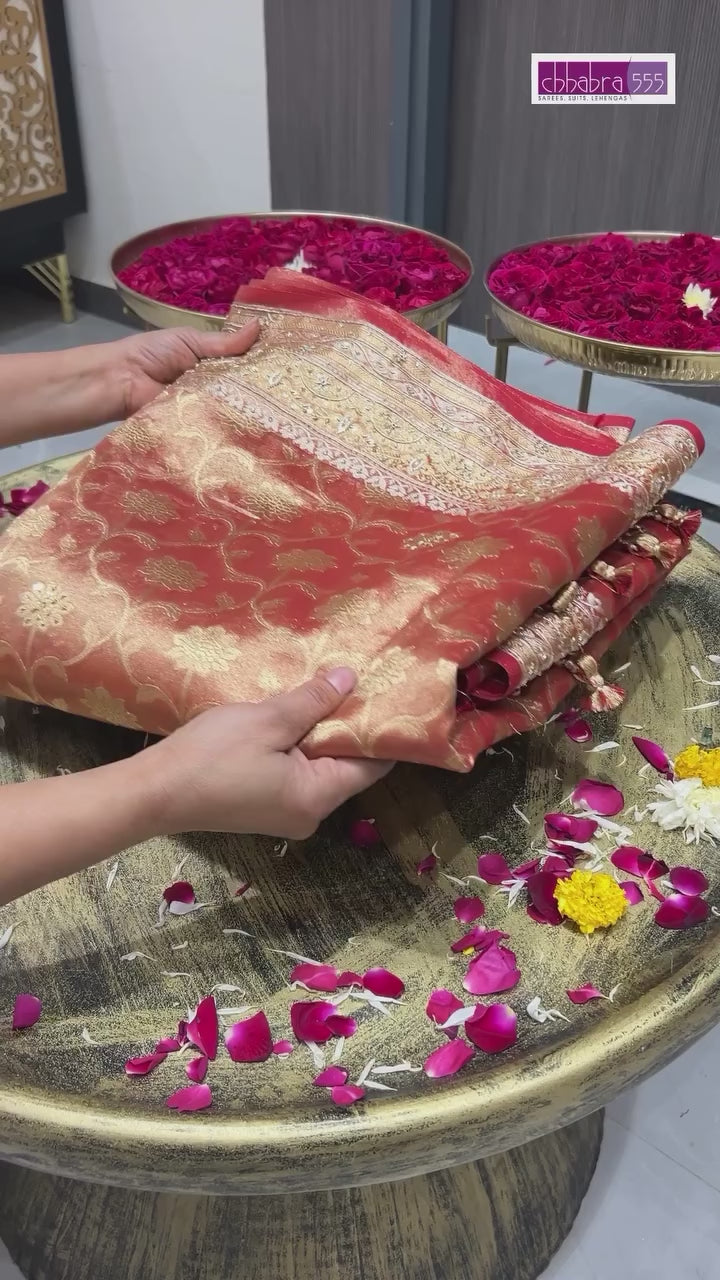Kanjiwaram Pure Silk Saree With Banarasi Handloom Intricate Floral Motifs Zari Weaving